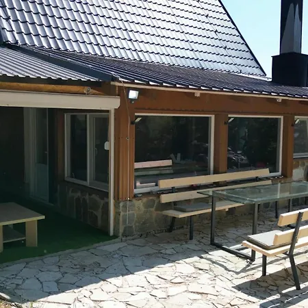 Vikendica Brusnica * Selakovici